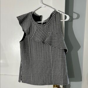 Anthropology| Dolan Black and White Houndstooth Asymmetrical Tank Top
